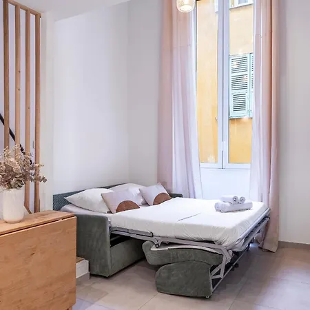 Apartment 2 Pieces Dans Le Vieux - A 3 Min De La Et Du Celebre Cours Saleya *