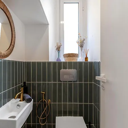 2 Pieces Dans Le Vieux - A 3 Min De La Et Du Celebre Cours Saleya Apartment *